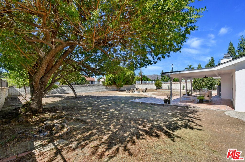 10543 Yolanda Avenue, Porter Ranch, CA 91326 — photo 5
