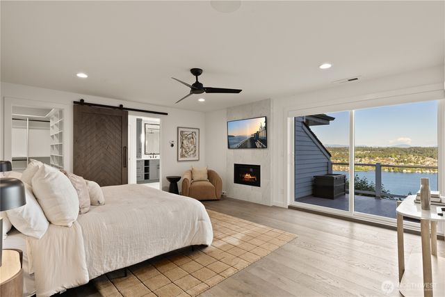 7712 89th Place SE, Mercer Island, WA 98040