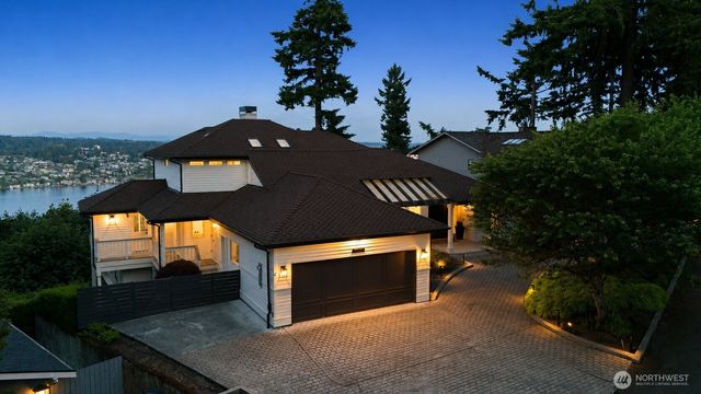 7712 89th Place SE, Mercer Island, WA 98040
