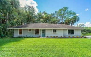 15780 N 99th St Street N 15780, The Acreage, FL 33412