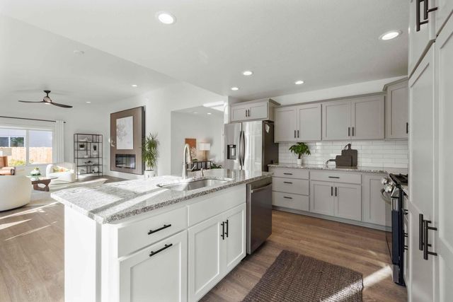 824 Quail Park Circle, Klamath Falls, OR 97601