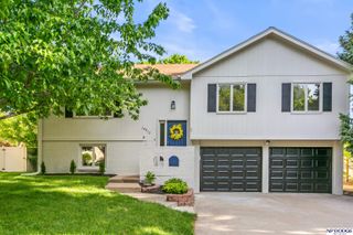 14912 Paul Plaza, Omaha, NE 68154