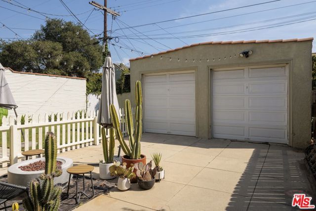 1254 S Tremaine Avenue, Los Angeles, CA 90019