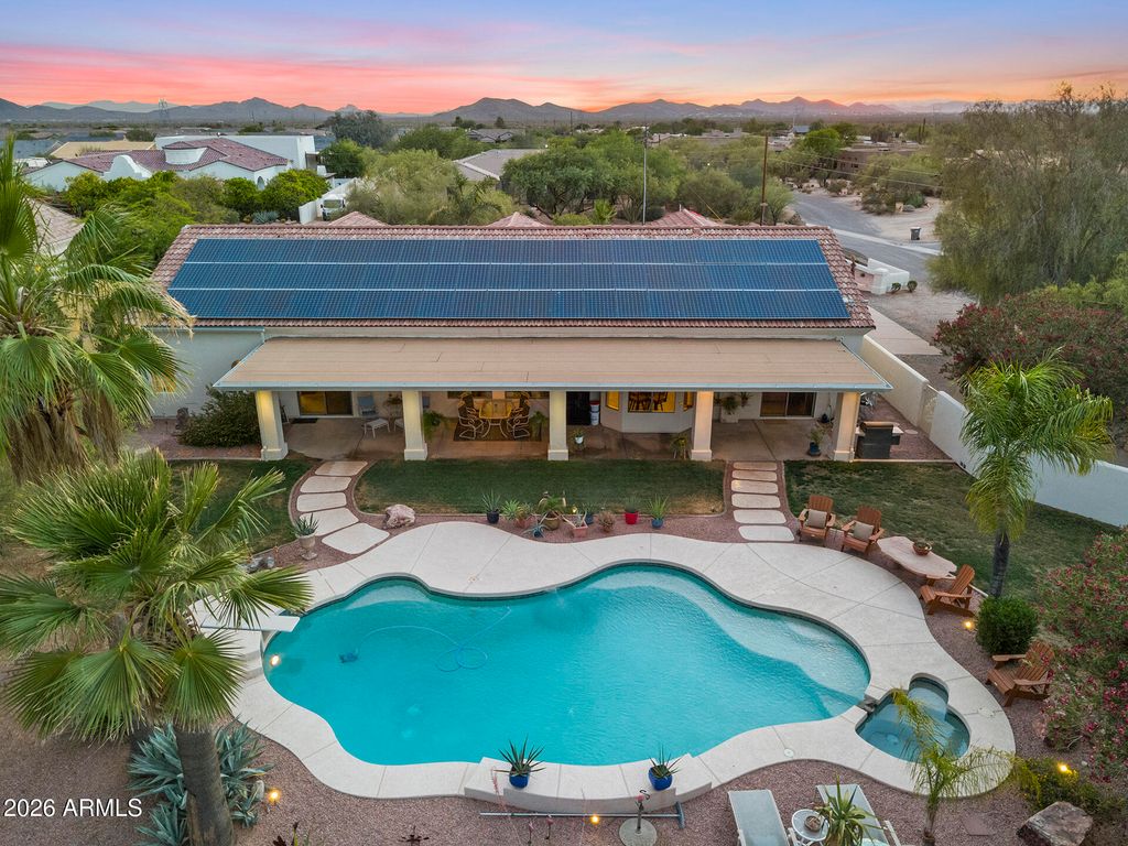 Image 9 of property listing at 31645 N 43RD Street, Cave Creek, AZ 85331
