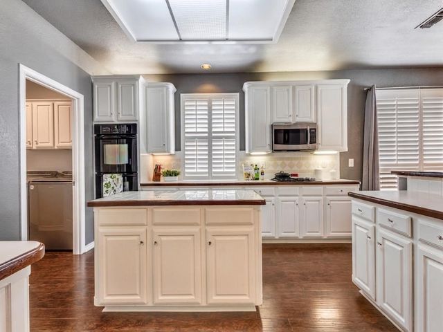 1714 Cross Point Road, Mckinney, TX 75072