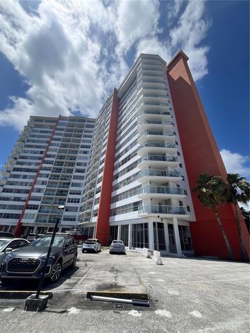 1351 NE Miami Gardens Drive 1121E, Miami, FL 33179