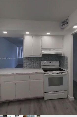 1351 NE Miami Gardens Drive 1121E, Miami, FL 33179