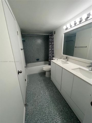 1351 NE Miami Gardens Drive 1121E, Miami, FL 33179