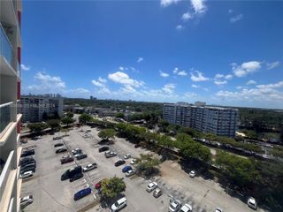 1351 NE Miami Gardens Drive 1121E, Miami, FL 33179
