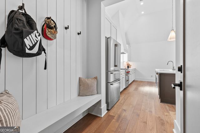 180 Central Avenue, Fayetteville, GA 30214