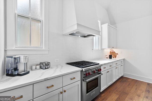 180 Central Avenue, Fayetteville, GA 30214