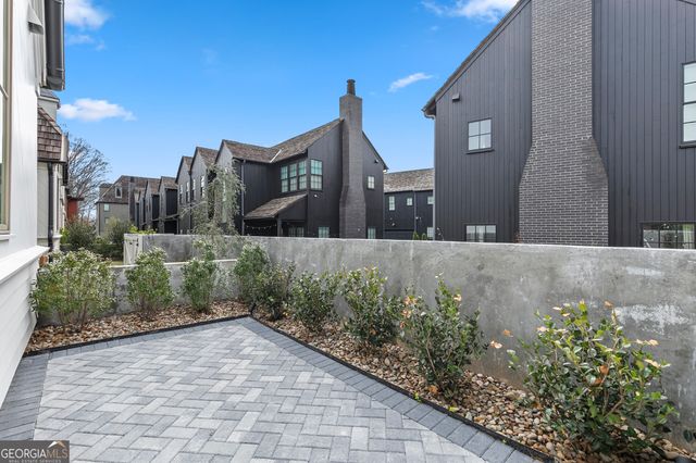 180 Central Avenue, Fayetteville, GA 30214