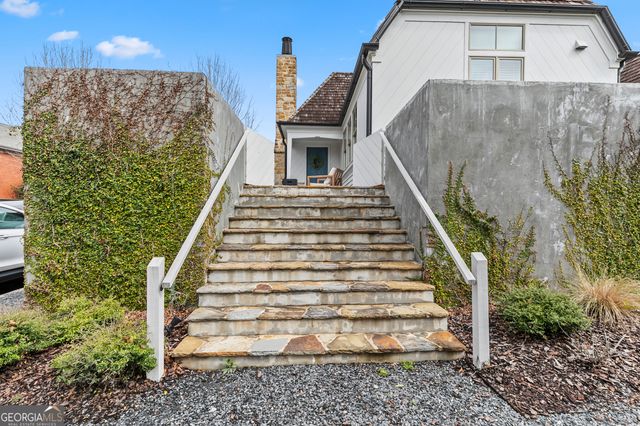 180 Central Avenue, Fayetteville, GA 30214