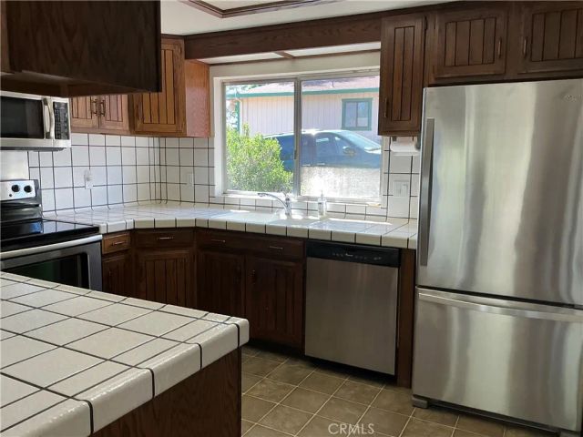 5303 Sierra Drive, Kelseyville, CA 95451