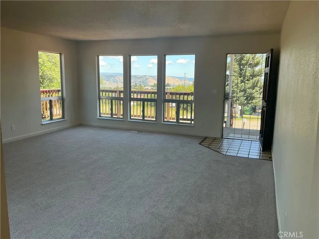 5303 Sierra Drive, Kelseyville, CA 95451