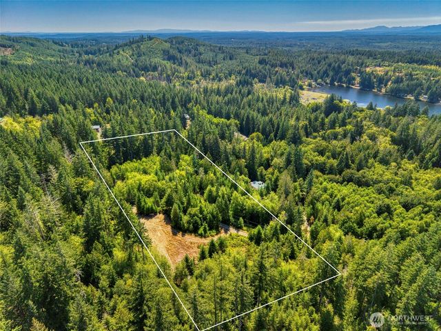 13476 Tenino Drive W, Bremerton, WA 98312