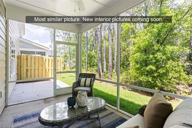 205 Oakdale Forest Court 8, Jamestown, NC 27282