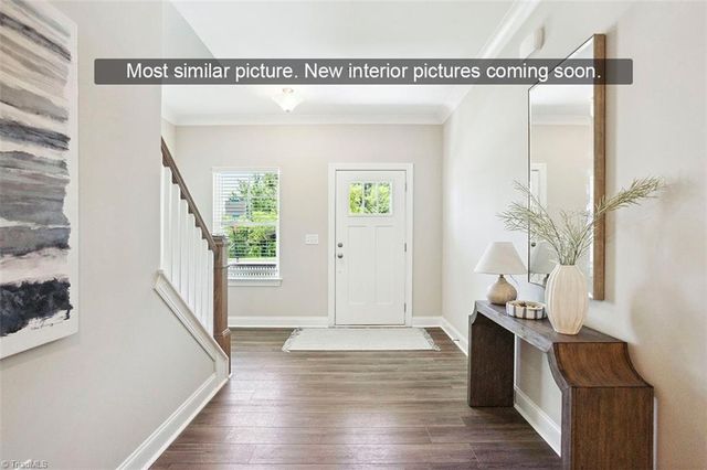 205 Oakdale Forest Court 8, Jamestown, NC 27282