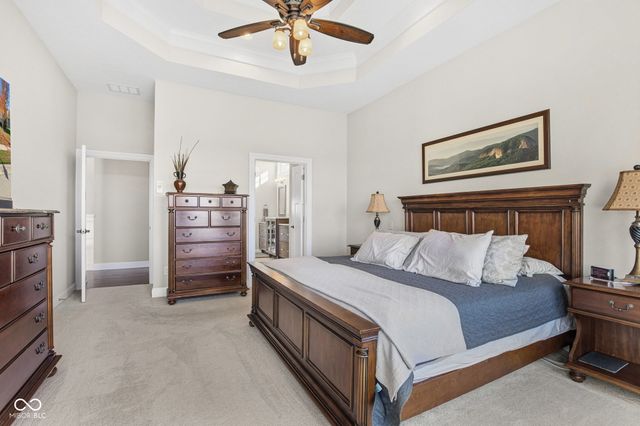 18200 Lakes End Drive, Westfield, IN 46074