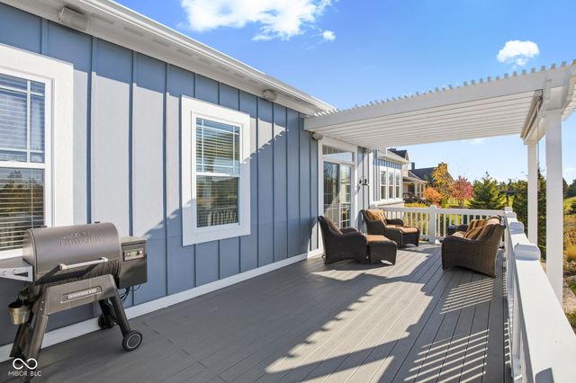 18200 Lakes End Drive, Westfield, IN 46074