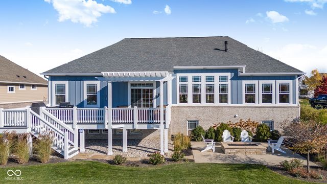 18200 Lakes End Drive, Westfield, IN 46074