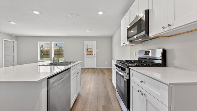 118 PINEHURST Drive, Boyd, TX 76023