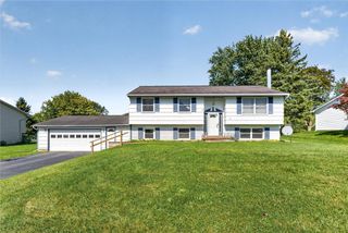 38 Kathy Drive, Henrietta, NY 14534