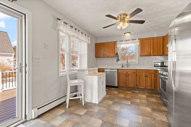 10 Fenwick Cir, Methuen, MA 01844