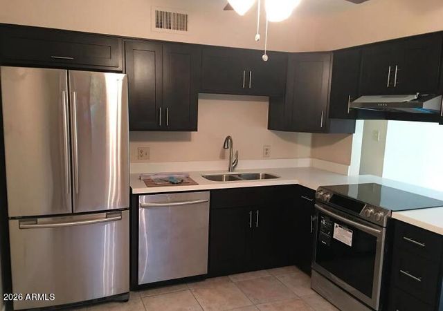 510 W UNIVERSITY Drive 117, Tempe, AZ 85281