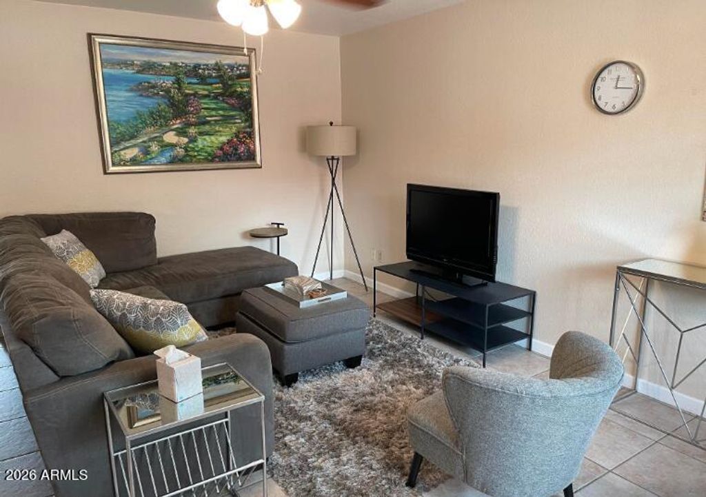 510 W UNIVERSITY Drive 117, Tempe, AZ 85281