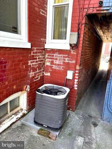 907 W POPLAR ST, York, PA 17403