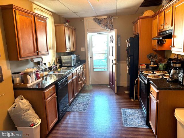 907 W POPLAR ST, York, PA 17403