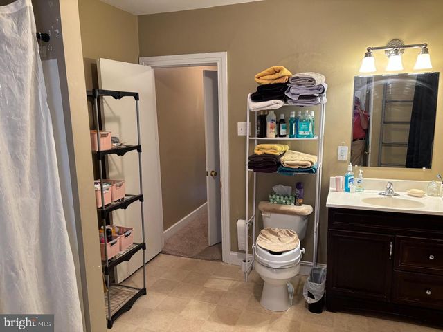 907 W POPLAR ST, York, PA 17403