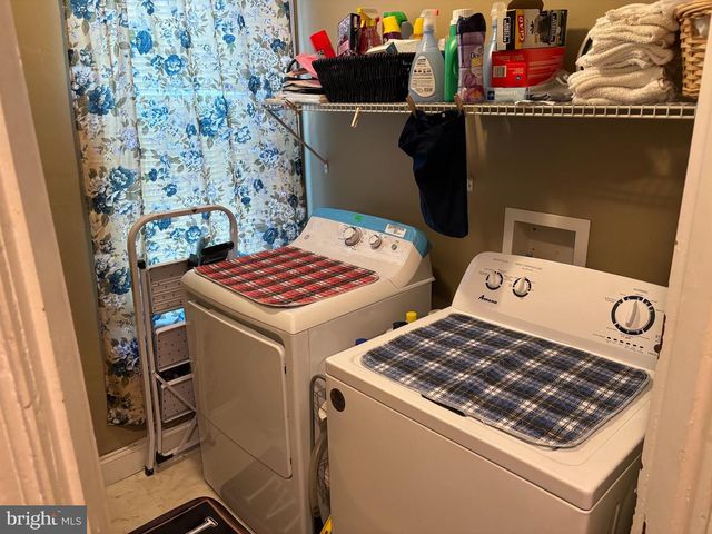907 W POPLAR ST, York, PA 17403