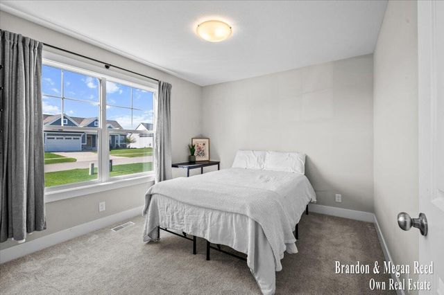 9477 Fields Drive, Zeeland Twp, MI 49464
