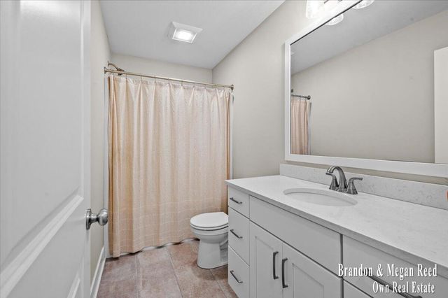 9477 Fields Drive, Zeeland Twp, MI 49464
