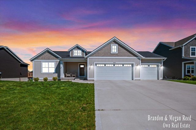 9477 Fields Drive, Zeeland Twp, MI 49464