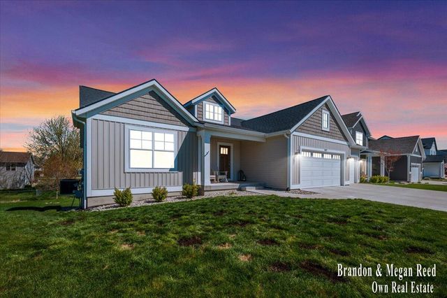 9477 Fields Drive, Zeeland Twp, MI 49464