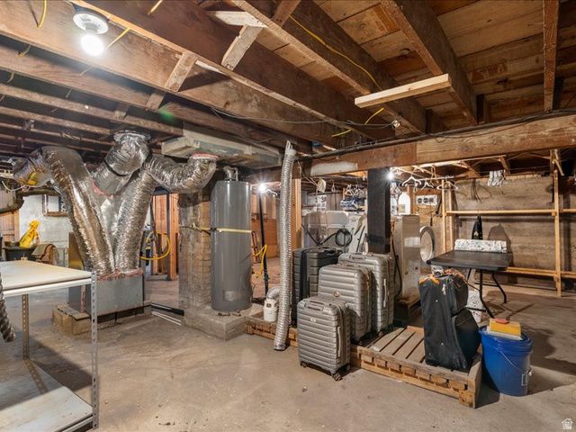 5015 S 6700 W, Hooper, UT 84315