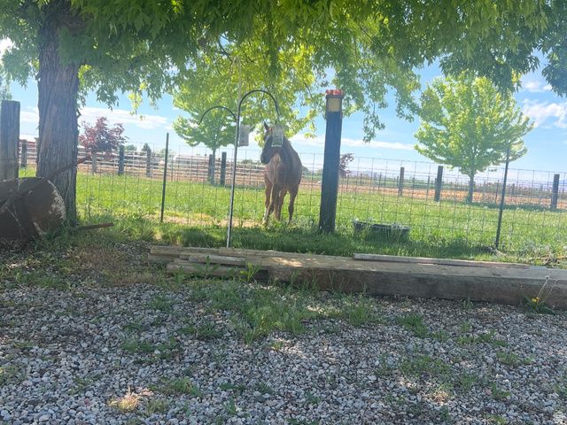 5015 S 6700 W, Hooper, UT 84315