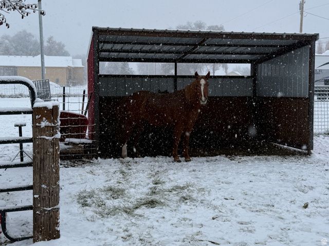 5015 S 6700 W, Hooper, UT 84315