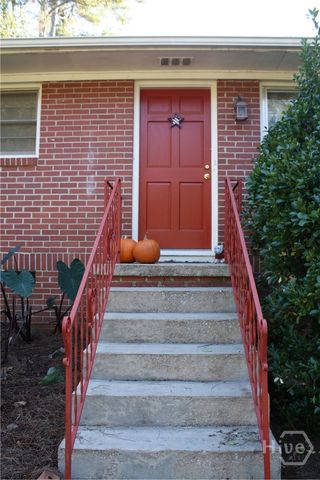 566 Woodland Hills Drive, Athens, GA 30605