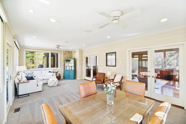 1731 Timberlake Drive, Delaware, OH 43015