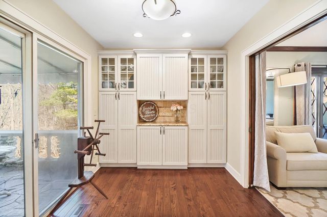 1731 Timberlake Drive, Delaware, OH 43015