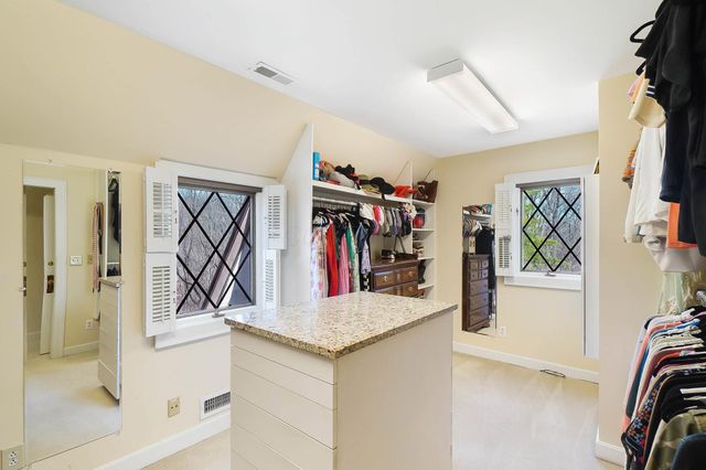 1731 Timberlake Drive, Delaware, OH 43015