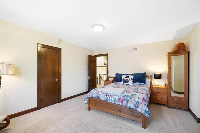 1731 Timberlake Drive, Delaware, OH 43015