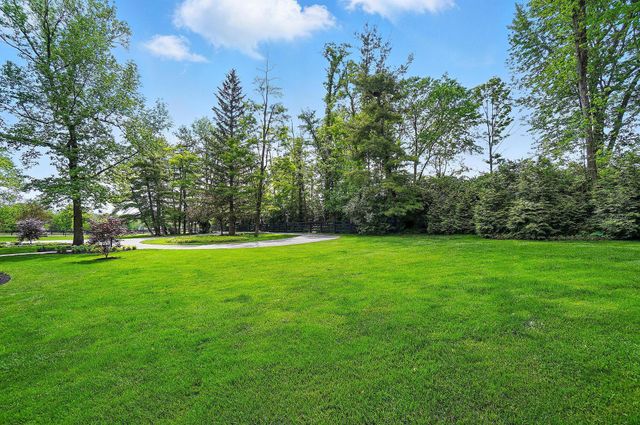 1731 Timberlake Drive, Delaware, OH 43015