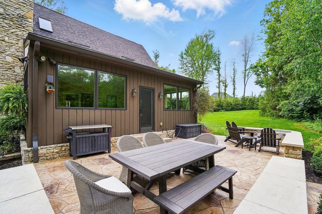 1731 Timberlake Drive, Delaware, OH 43015