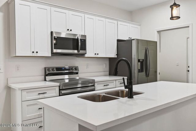 502 Dynsmore Place, Long Beach, MS 39560