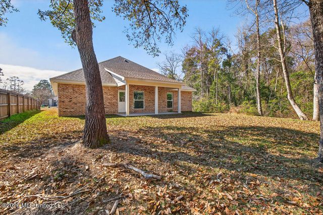 502 Dynsmore Place, Long Beach, MS 39560